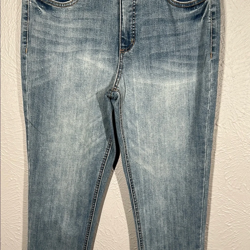 Seven7 Blue Weekend Slim Fit Denim Jeans Women's Size 10 - Picture 4 of 13